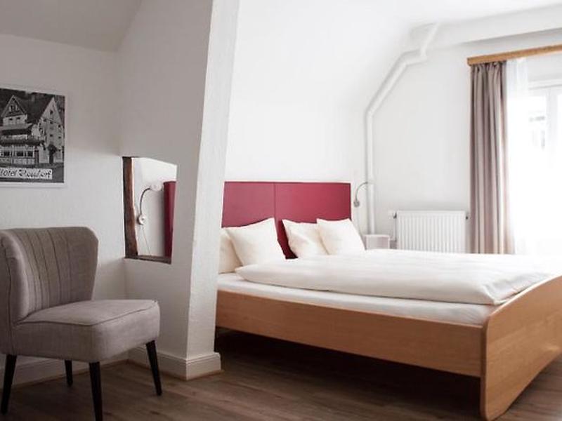 8A940B6607562D73DB63EBA05E0CE29F