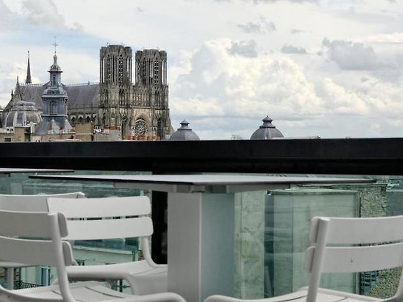 3EDC2BF304404B7A2577ADBD53958239