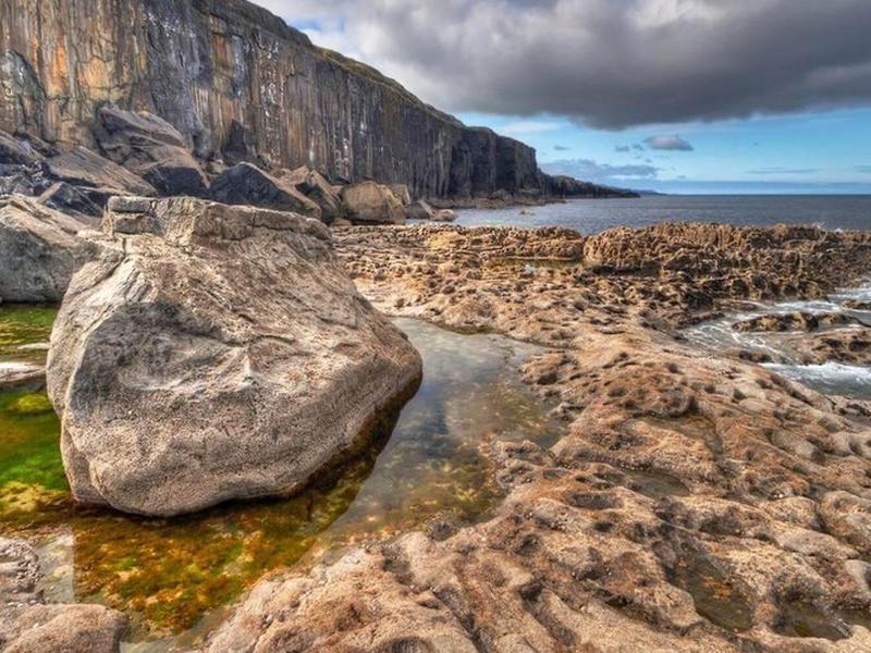 7FA04C3448693852F1E5E85AD15A752D