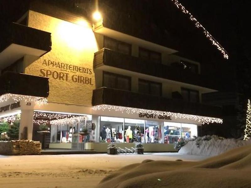 4AC7A20FD43B5A9A059FA13A944AEB9E