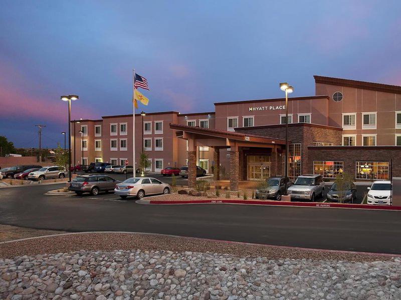 40EDF0158E662A5D6A738F1305E5743C