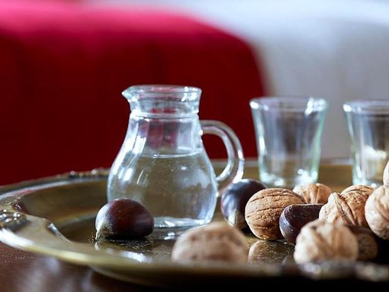 0F25B037564E3C1EC47A7F1A816C264F