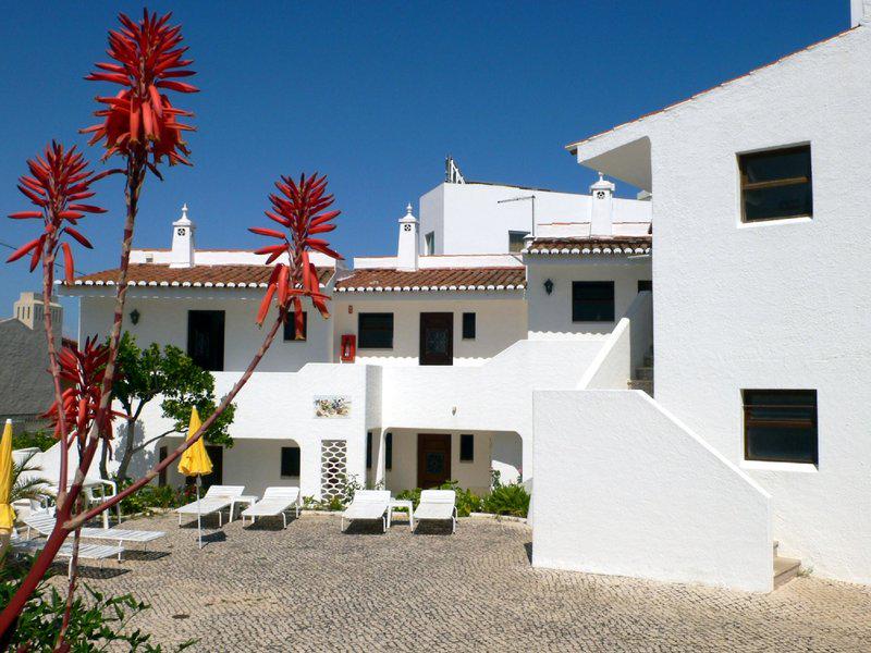 BBE714458B12D3E55E40C68CFC121F19