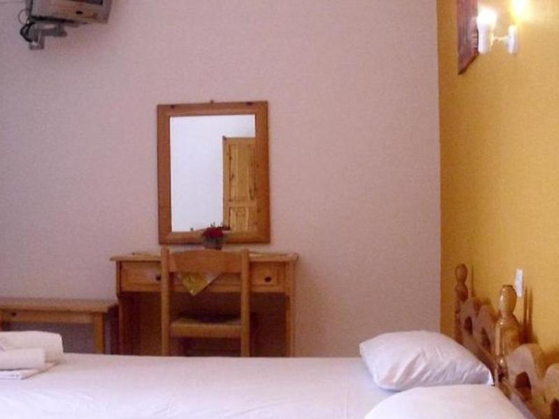 94EE0348251EF97BF7CC9D57DBC15A14