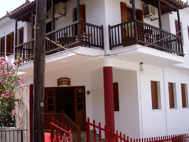 2AE536C816B979B1EA0542F752A6E1FE