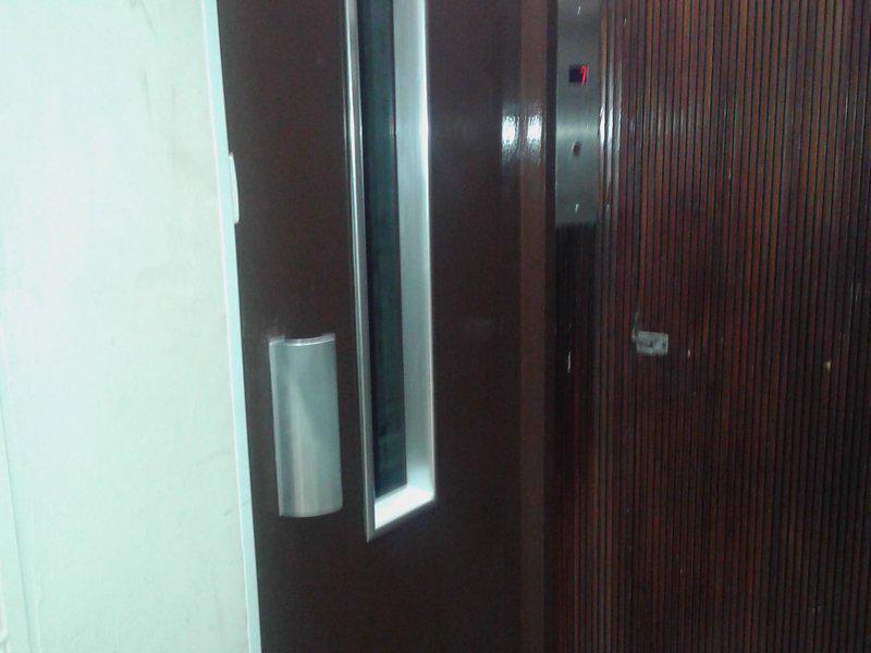 C6EE37AF0DC7B03156084E2E0D7603D2