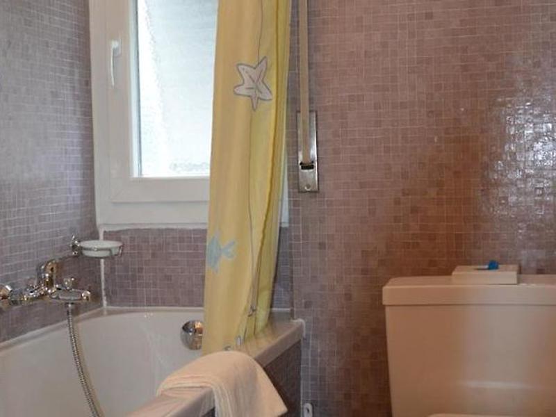 57261E9EB25DD7E0A3FC6B070434F7C9