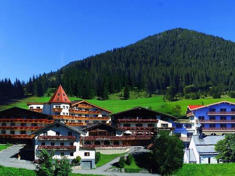 BEAA3E7FDD872BDBBF07310E517572A8