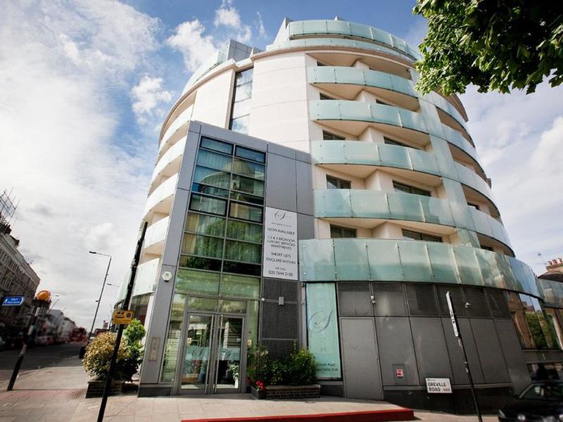 1C8AC2DFE36B85F3647D028105E063E6