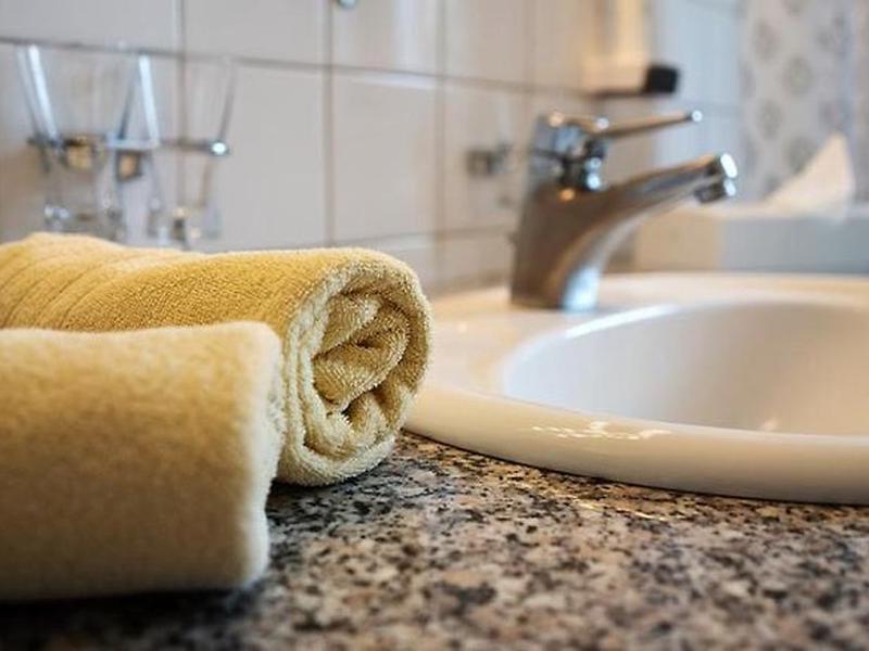 6F40646DEFC6E8289455F5D22F8AAC05