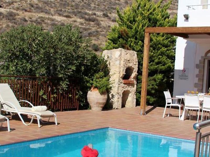 0207BD26C714792F9EF79328DAB2F18E