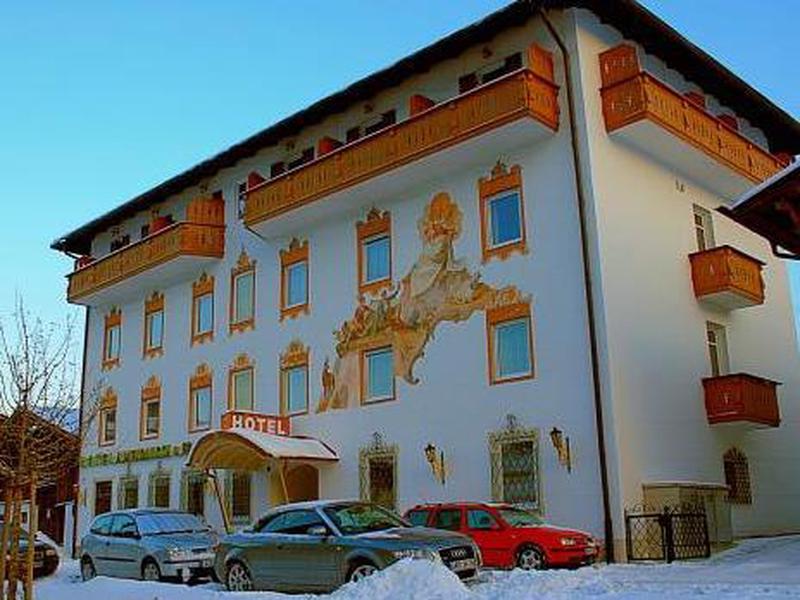 56A9FBDBAD22595ED4D8E8E0E3F47096