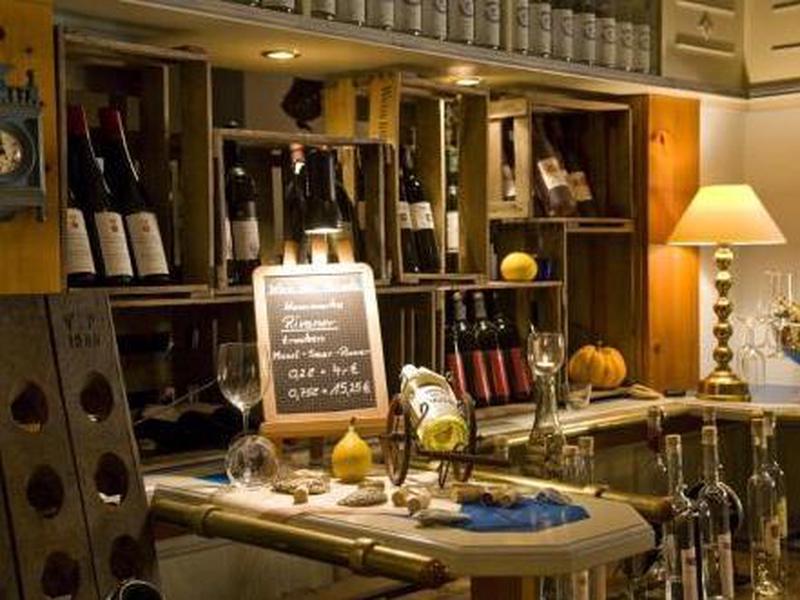 AEF5150285E61C15E959ABC6D746CADE