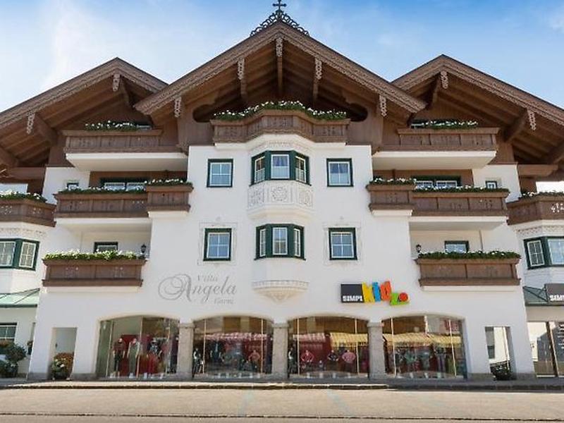 6785C49578EADB7B337D646A685D40A3