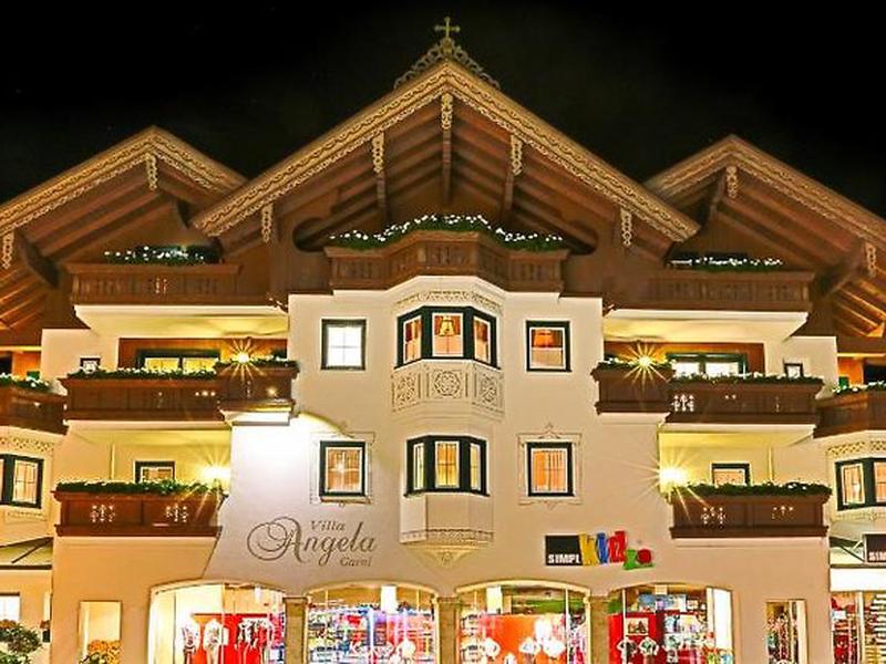 7A0706D519CBB7C73DA1F9F5AB43E3AF