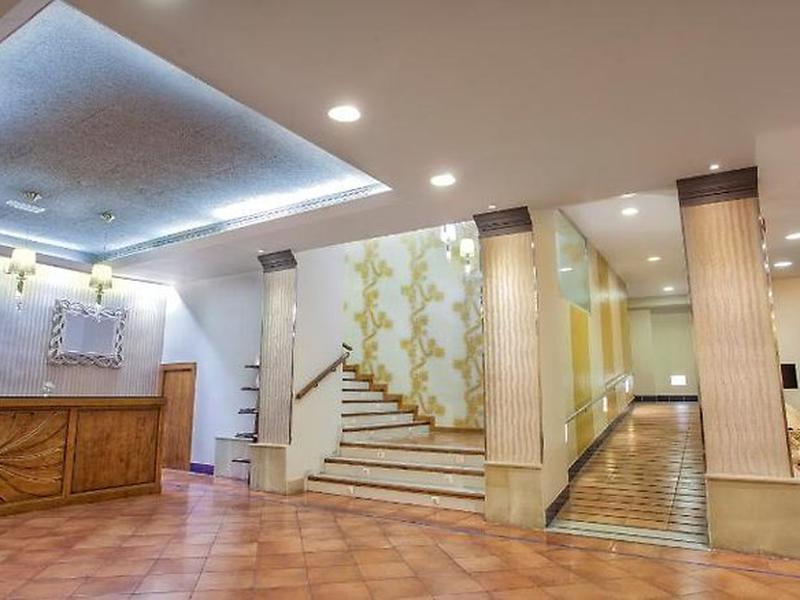 1BC7E385A2B49722C2580095BB8A9F5B