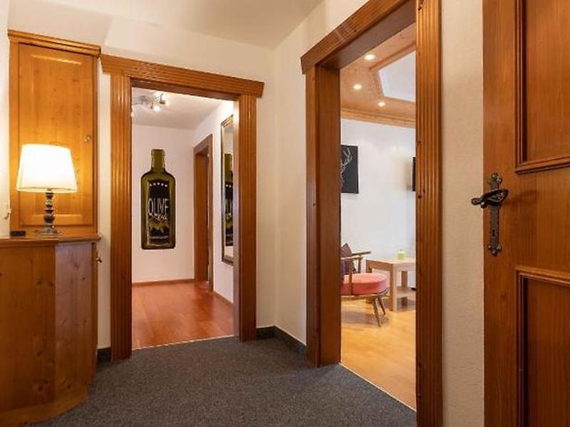 56A425F59D35CC68423341C1D48364FC