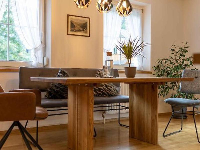 D80D6EB7E222BE7B80D419557C795159