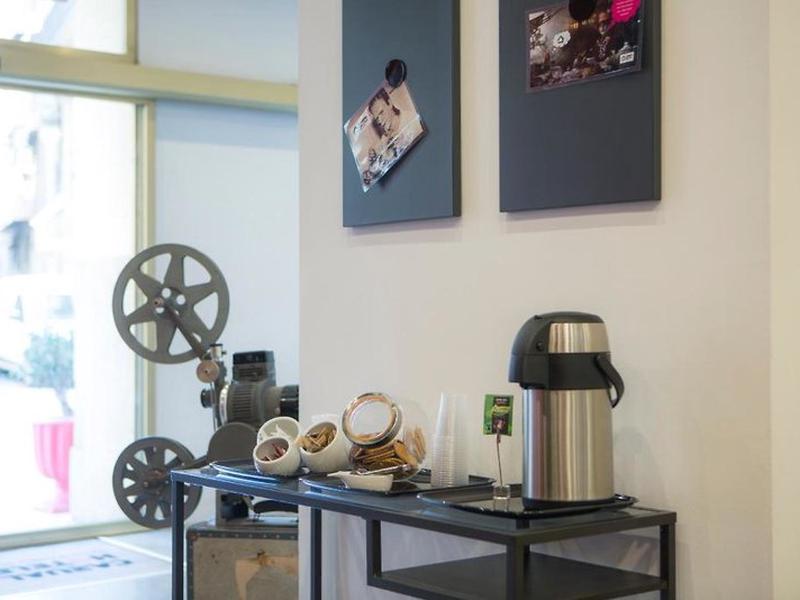 B8FD6B08A9A6D15E54AA6F407A0A0EA9