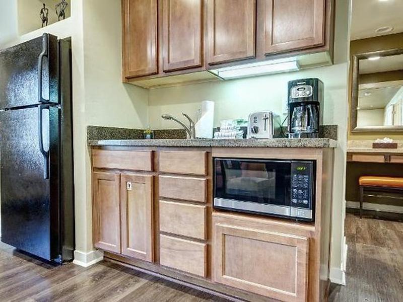 BCD512A75ED40A5AA51C9F333F13AC21