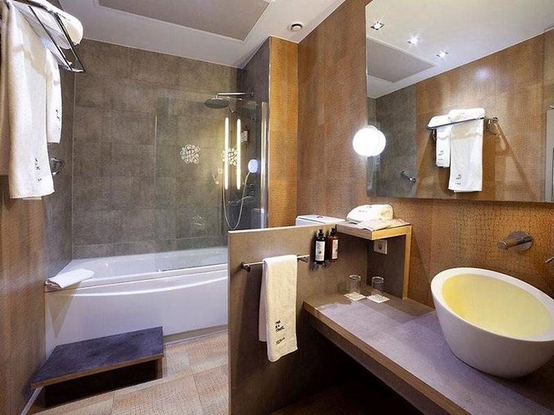 3D3353CFB90BE87E93F2EBA3FBED77D6