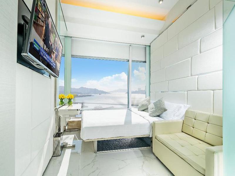 5483E7FF4E1F1AF1F677130DE30AF46A