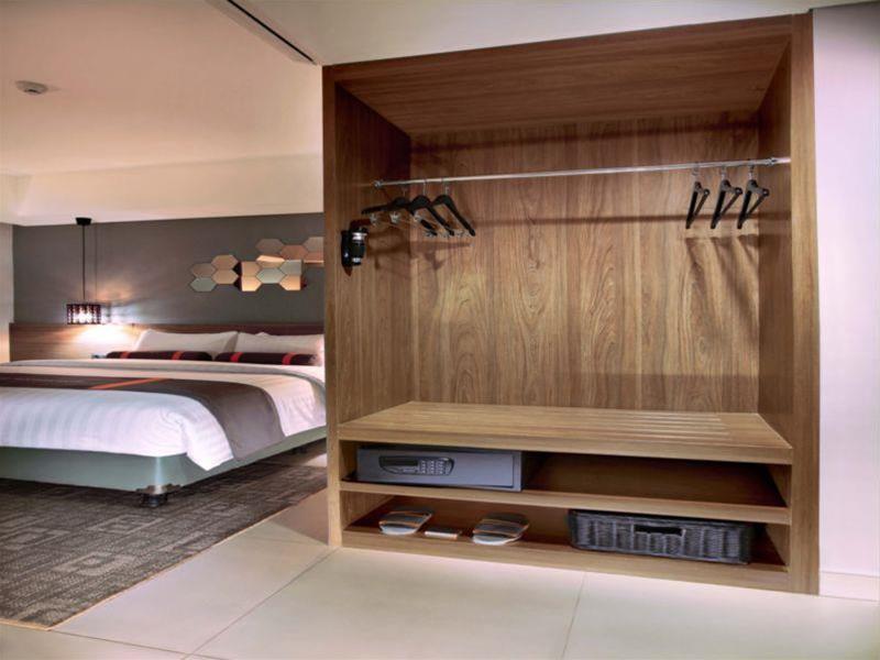 B68B53BFD5B52A12FBC941998DB7010E