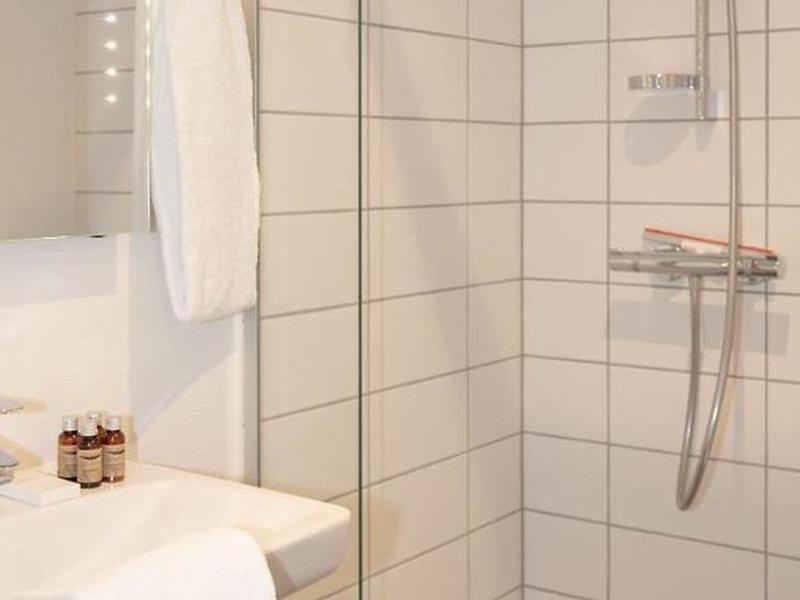 89B44B4E7DD3F7A88E44D9C06B84197E