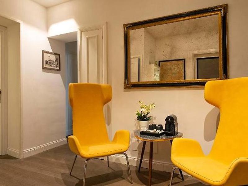 956BD6E1909E83D46A6A9FB42C15B912