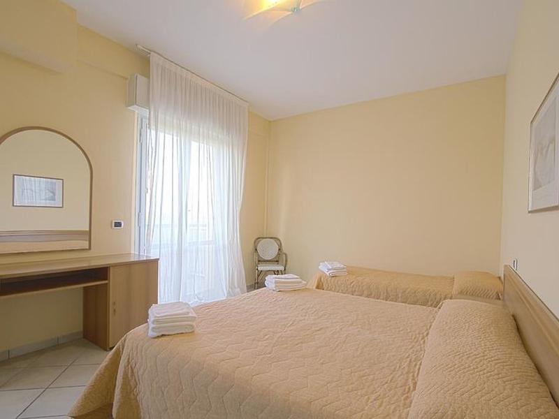 5EBFC6F19D5A03EA50ED88604A1A67BE