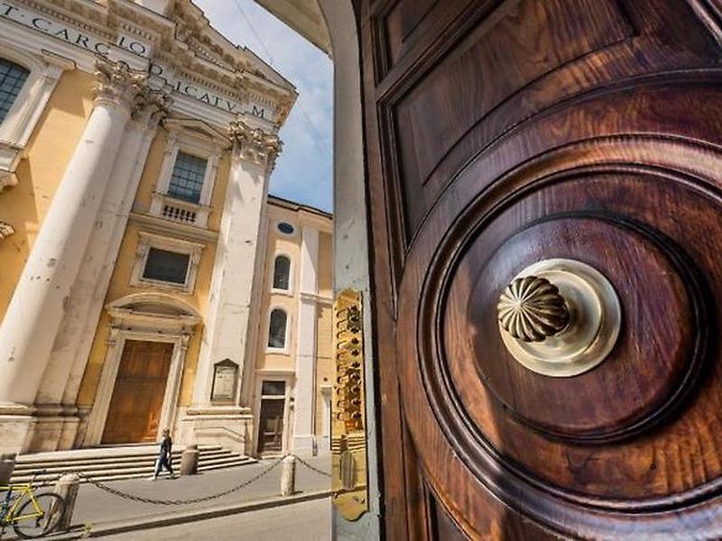 A02F747BCE01CC34719CF387B7580B2F