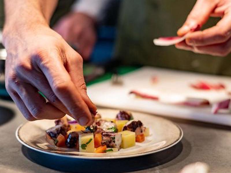 BB4979679C547BA782F377E2BB09ADD2