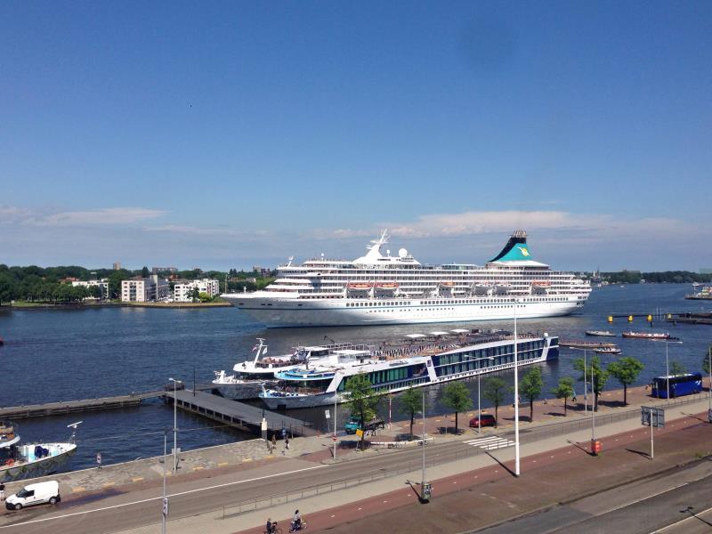 35BAA01717FE41B3E2EDE4C8D0D068BF