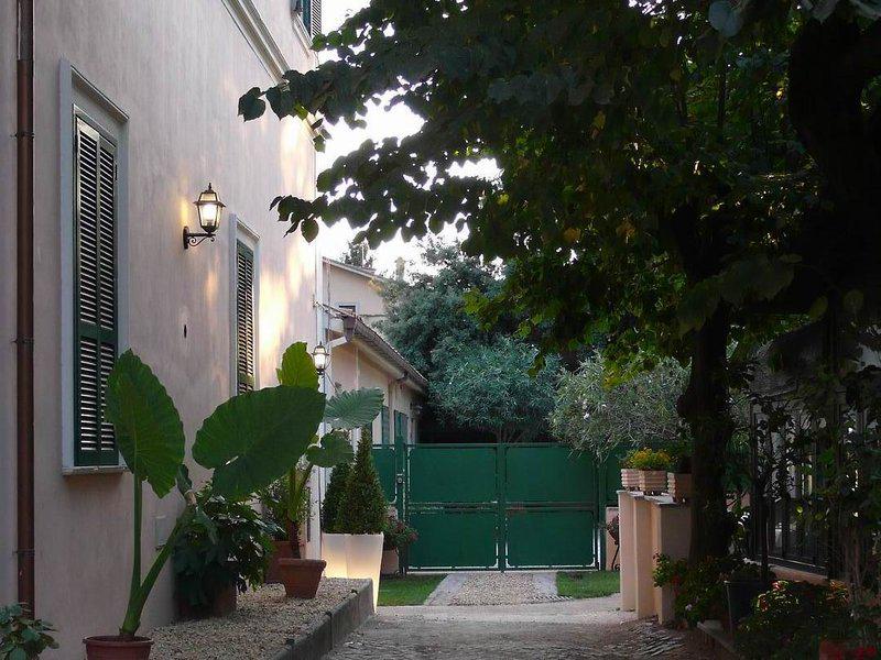 4323992FE6F5DD73693580775F0E39F0