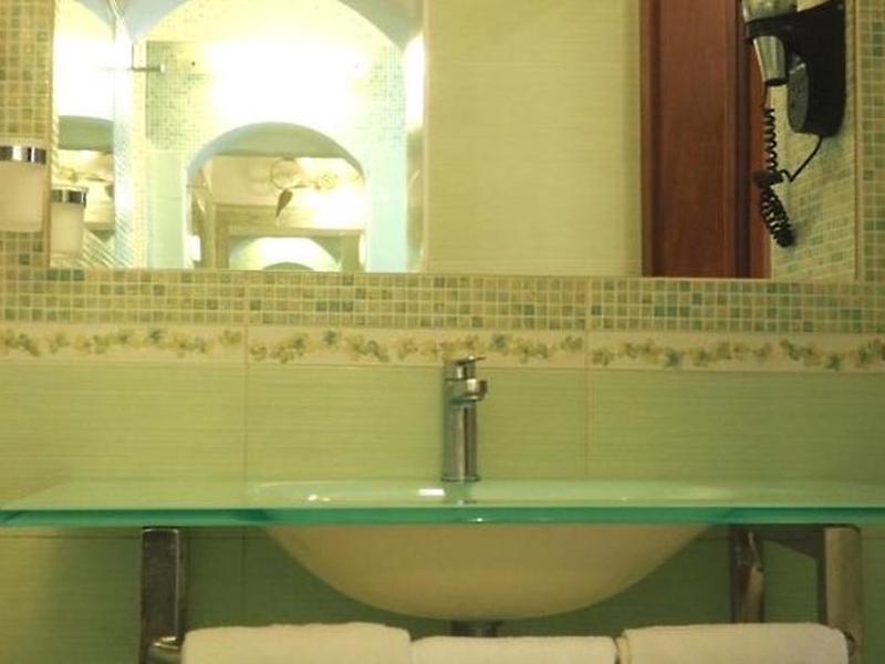 FC6A62B62F3D31309A12880CA6765E00