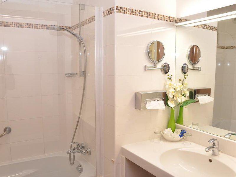 911ECBAF879183C82C437D535D4D6963