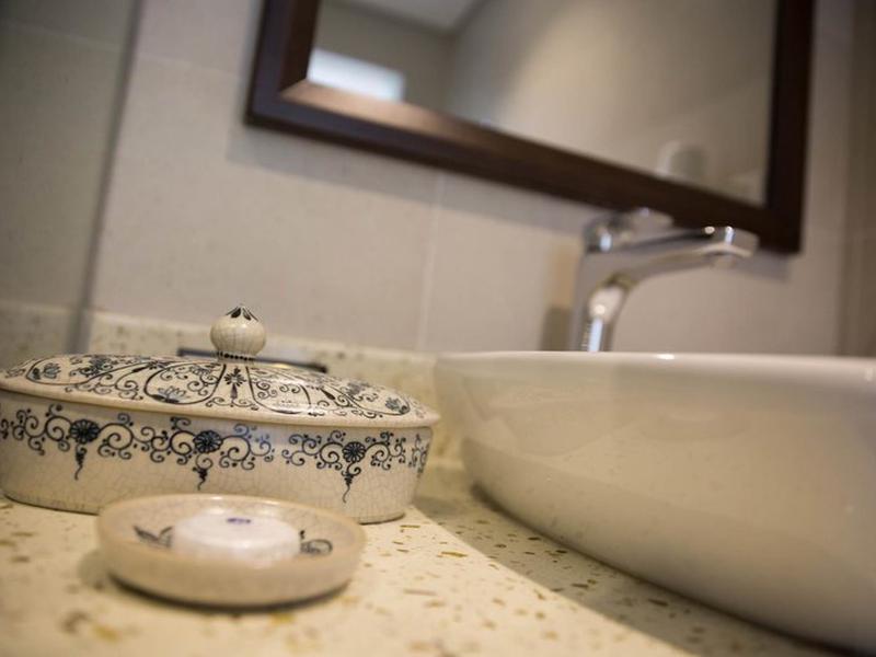 CD720B2C17BD9F69285C4A0547CD4B1A