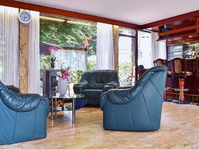 C484238FFB086033CBCC32AE907B8FEA