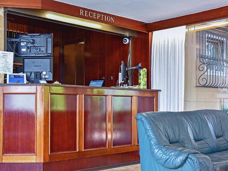 FF7F6585B96F082E1D4D8A6AE717FA41