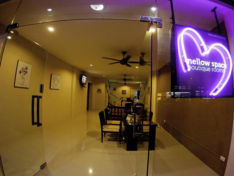 DE0AC4279C0E42EF0375C0C8F1B43906