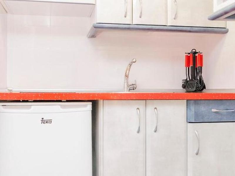 26F7BFFF86AE78EADAE976DA7E3DFE48