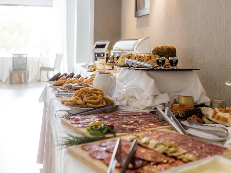 95E57258ABC75E96BE25A0D6365B7260