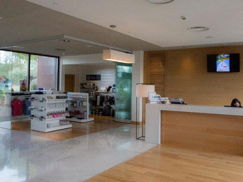 E4AF45C6FEB6FD82E3EE89EB74E079BC