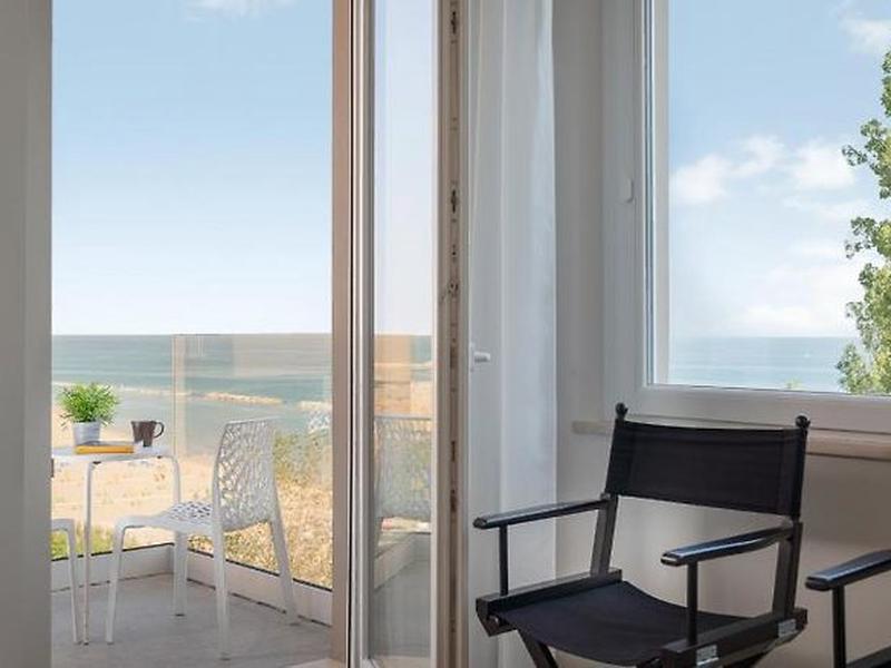 0D8AC4D652DB9A415E1E2424E5C26950