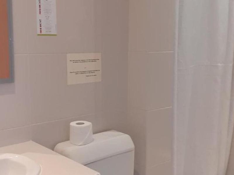 D66854AE0C6A00DA03CE2DD13A389F5F