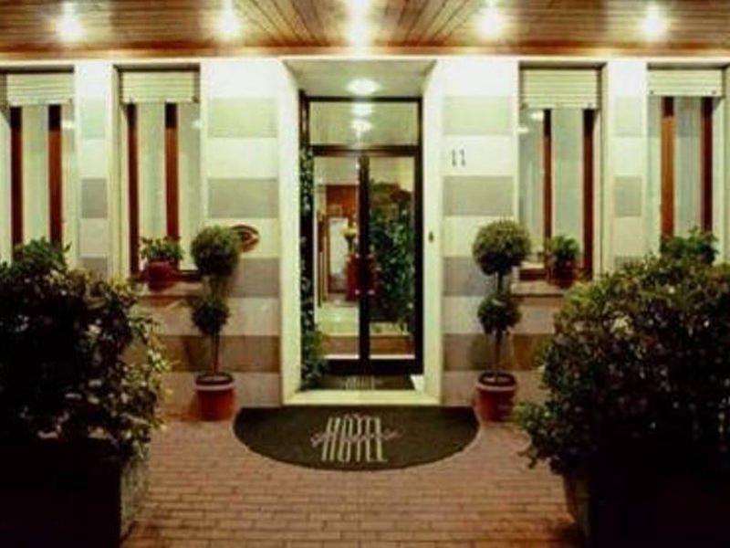 9C7C21B7DF0698AFA40AF63090A44302