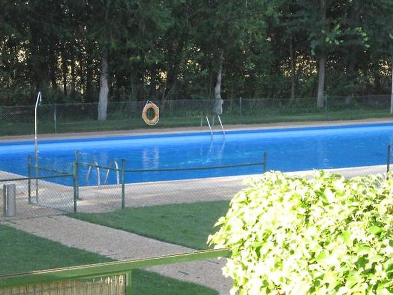 650DAFD73FD98D63F904D9F5AEDF4A54