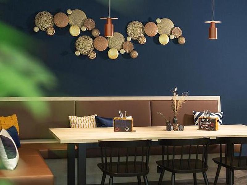 AA13B339C213D58DC6EEED1F3169F135