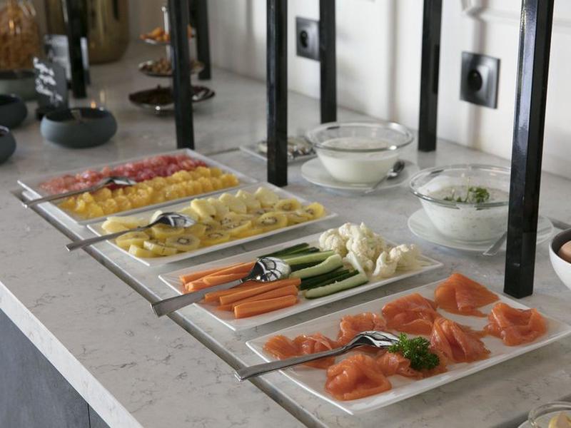 03818B49AFA520816FE6DBAA3A667B2D