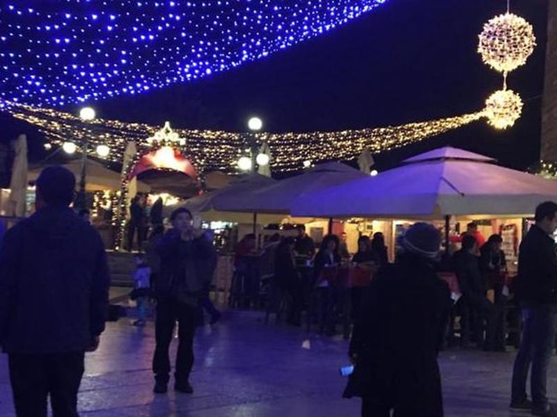 98EB052F8D843BEAAF8583C8EC6B1047